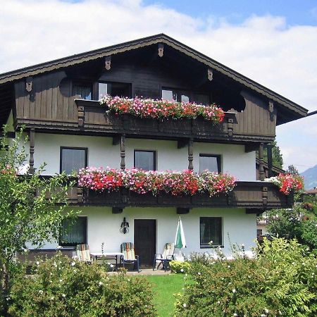 Splendid Apartment In Fugen Near Ski Area Uderns Eksteriør billede